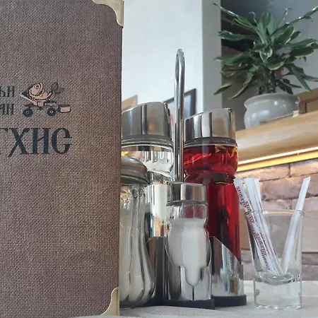 Prenociste I Restoran Ihthis ゲストハウス バイナ・バシュタ