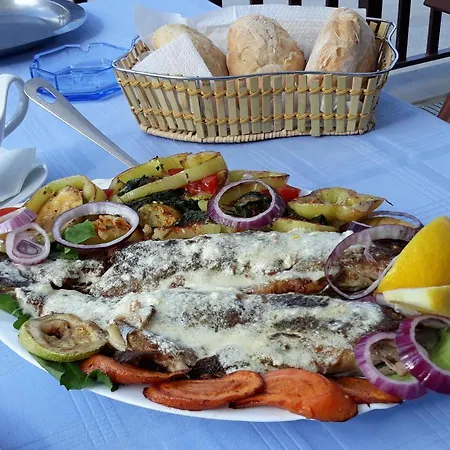 Prenociste I Restoran Ihthis 3*